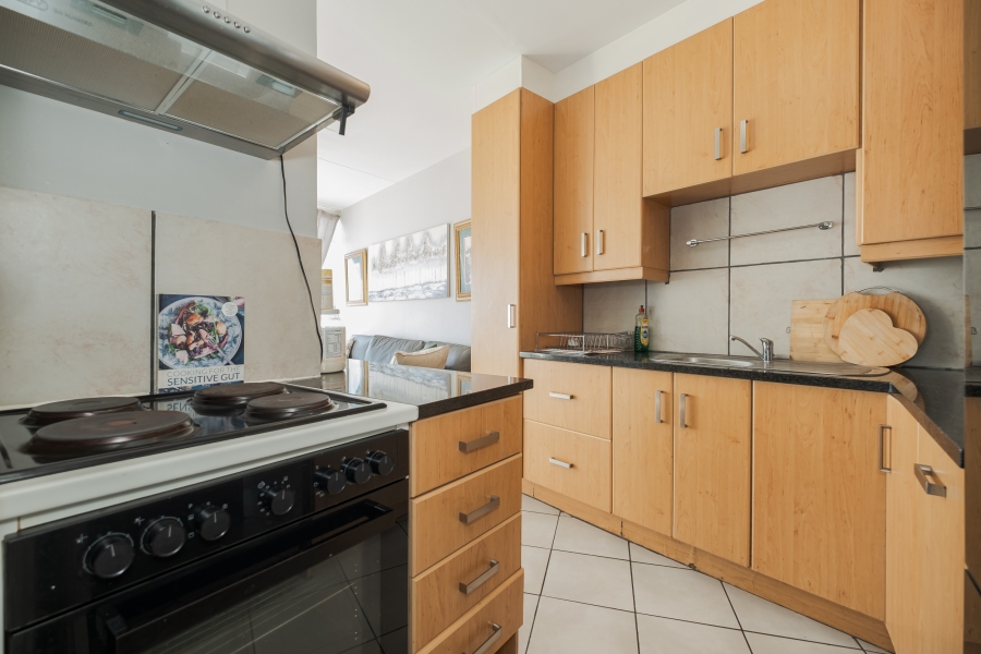 3 Bedroom Property for Sale in Vredehoek Western Cape